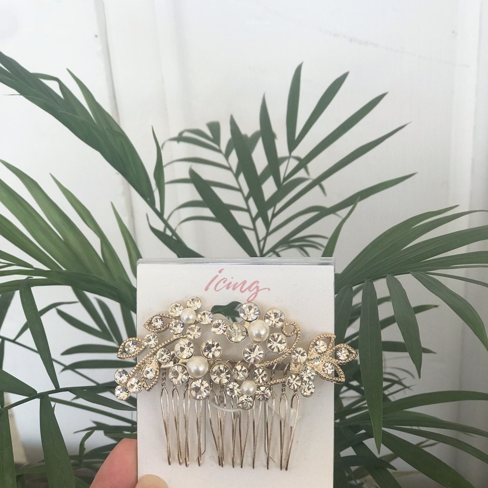 Special occasion hair accessory